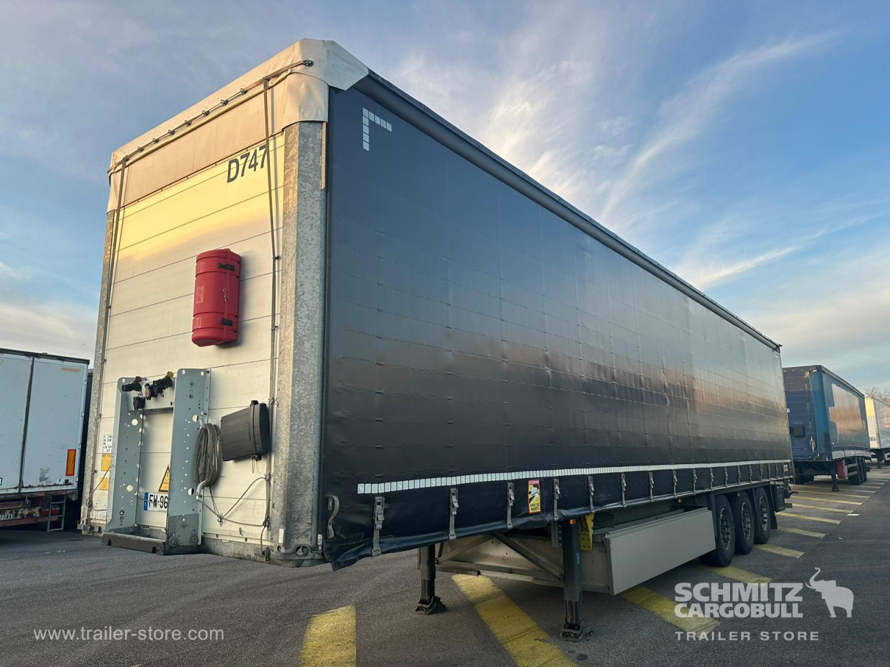 Schmitz Cargobull Semitrailer Curtainsider Standard 