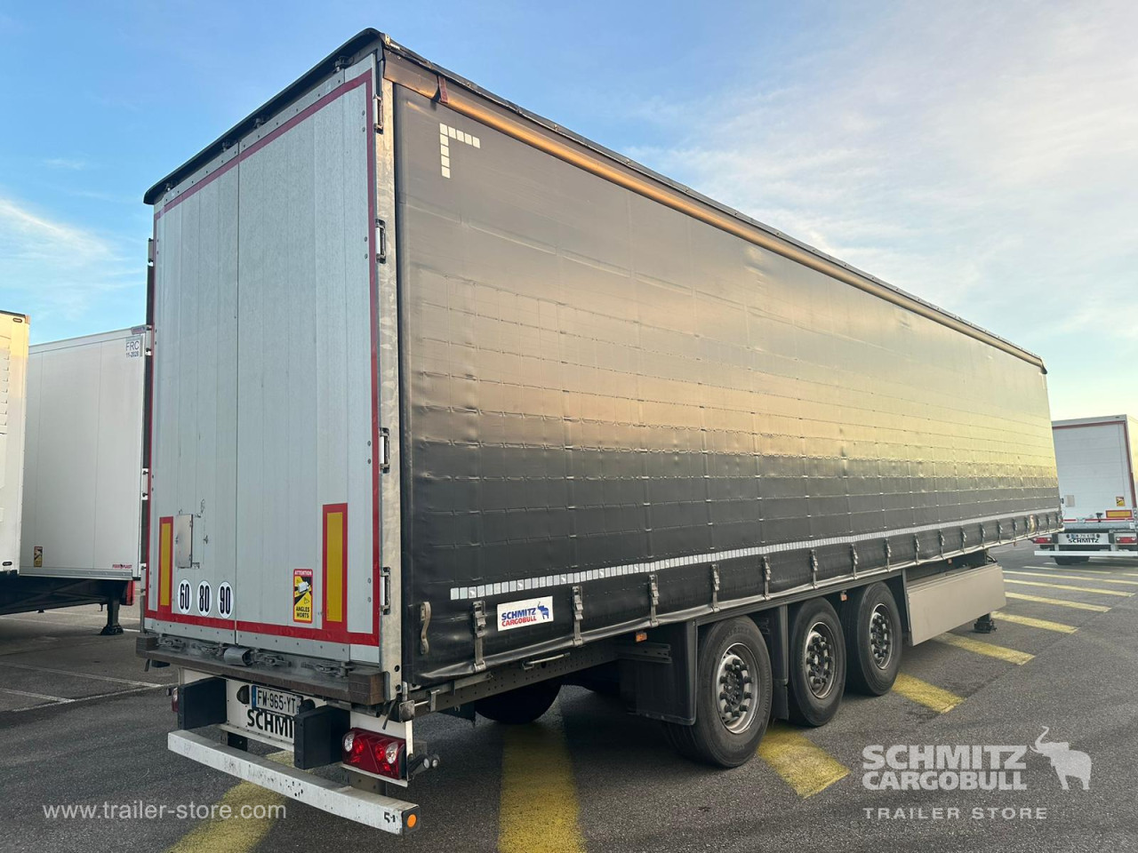 Schmitz Cargobull Semitrailer Curtainsider Standard 