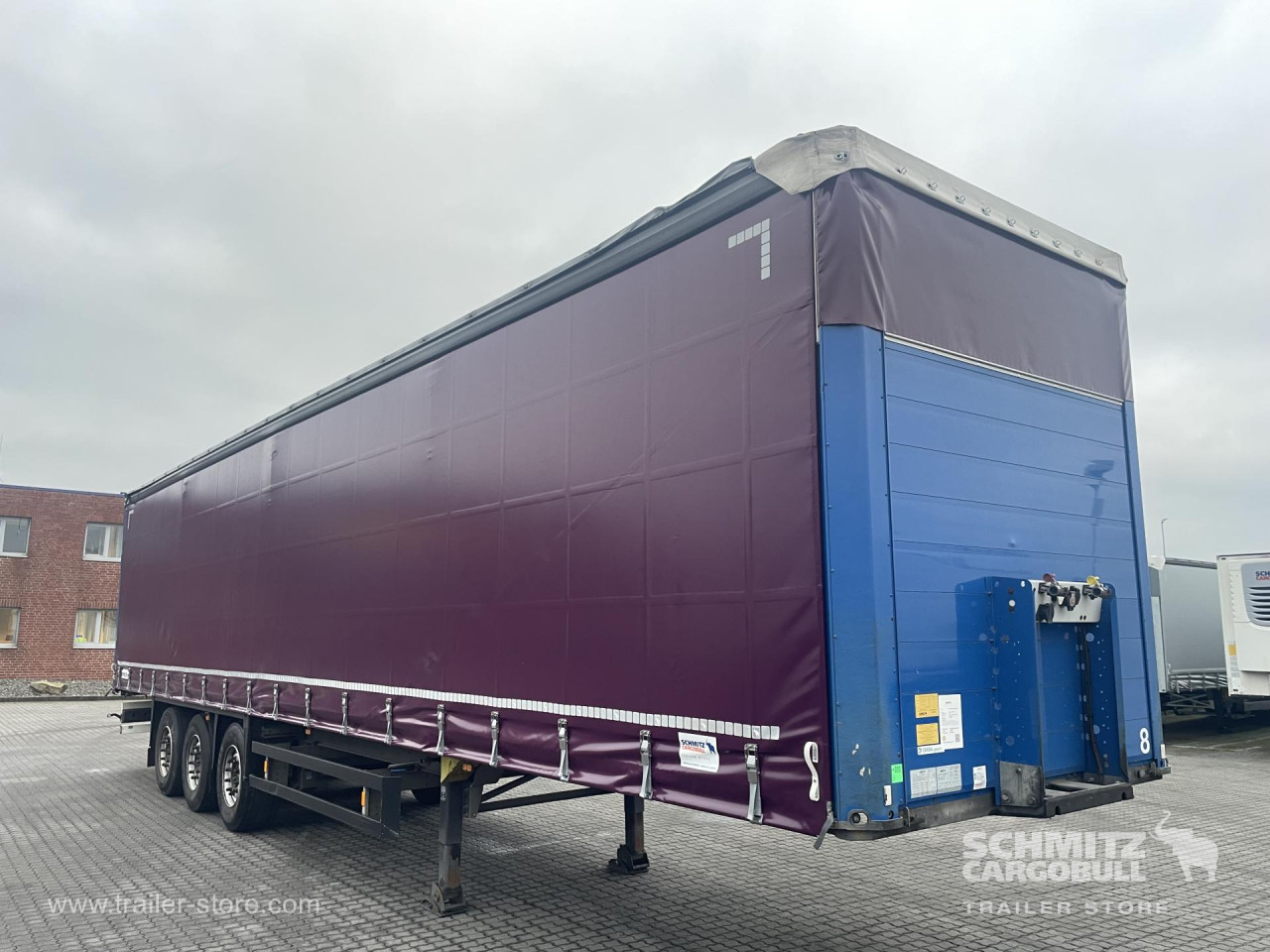 Schmitz Cargobull Curtainsider Coil 