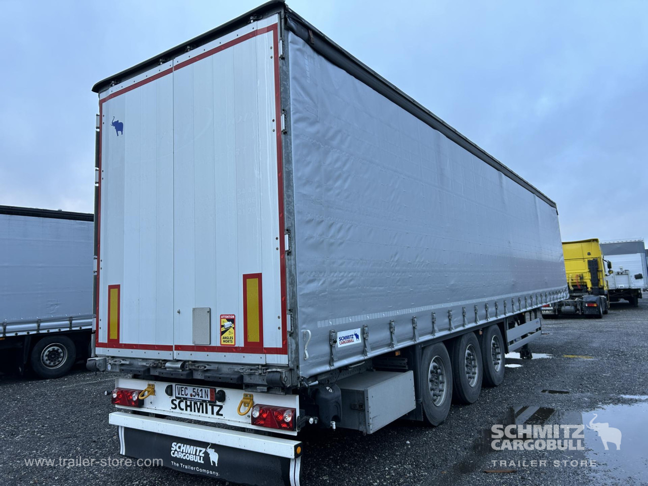 Schmitz Cargobull Curtainsider Standard 