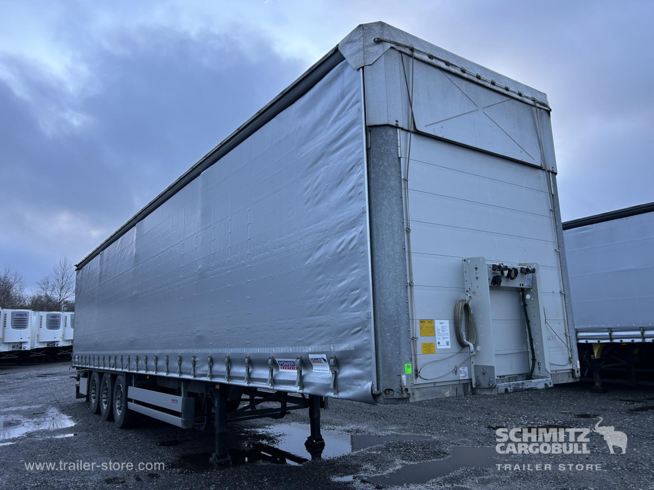 Schmitz Cargobull Curtainsider Standard 