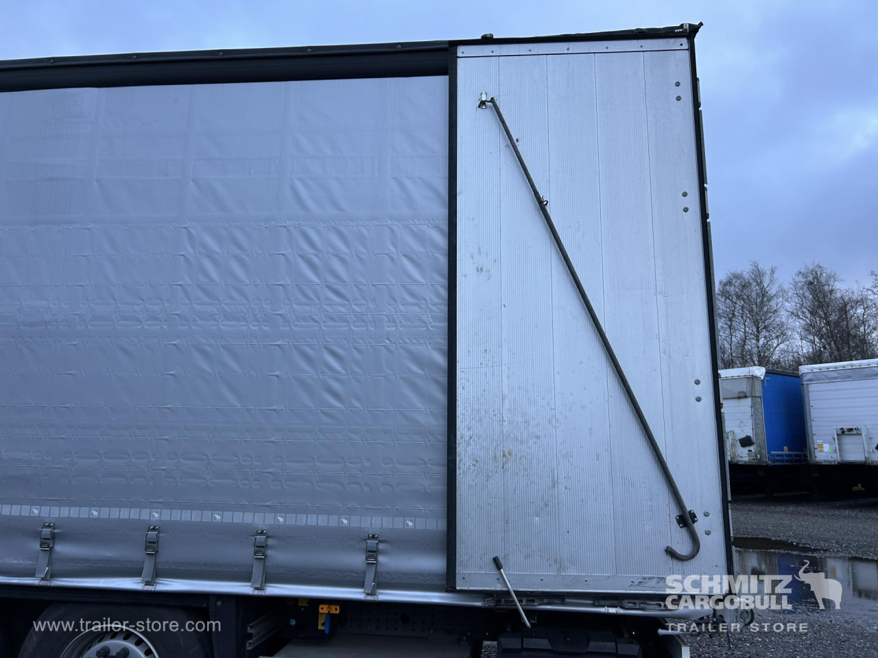 Schmitz Cargobull Curtainsider Standard 