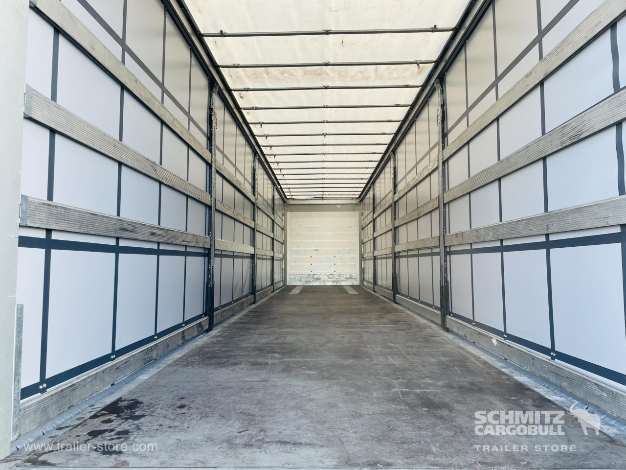 Schmitz Cargobull Curtainsider Standard 