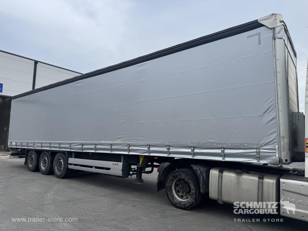 Schmitz Cargobull Curtainsider Standard 