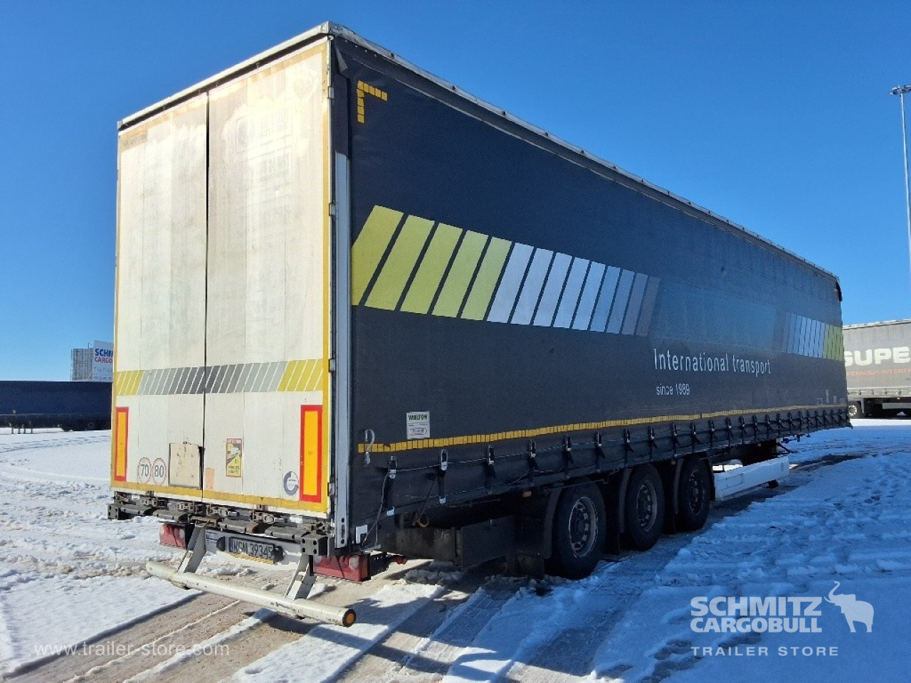 WIELTON Curtainsider Mega 