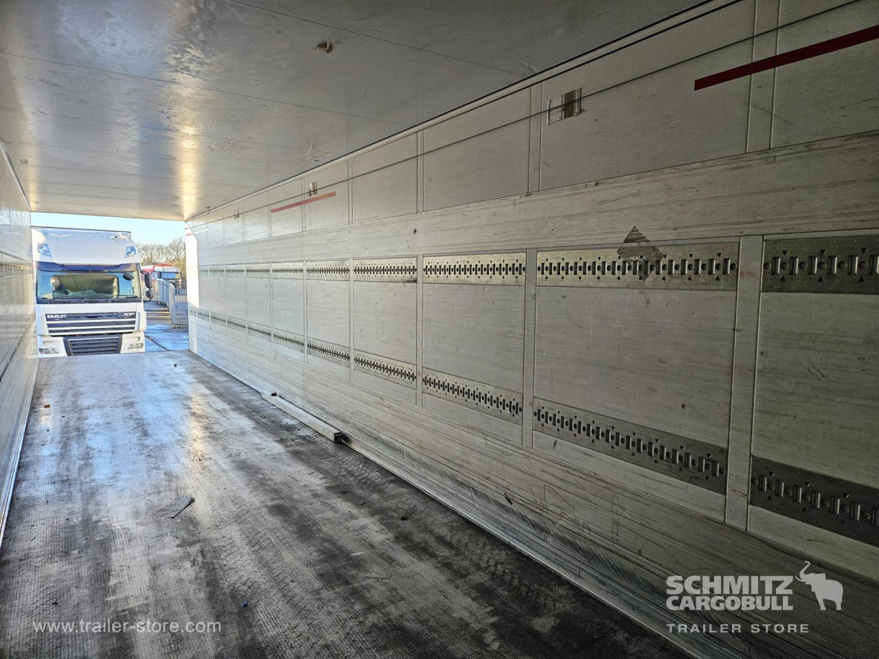 Schmitz Cargobull Reefer Standard 