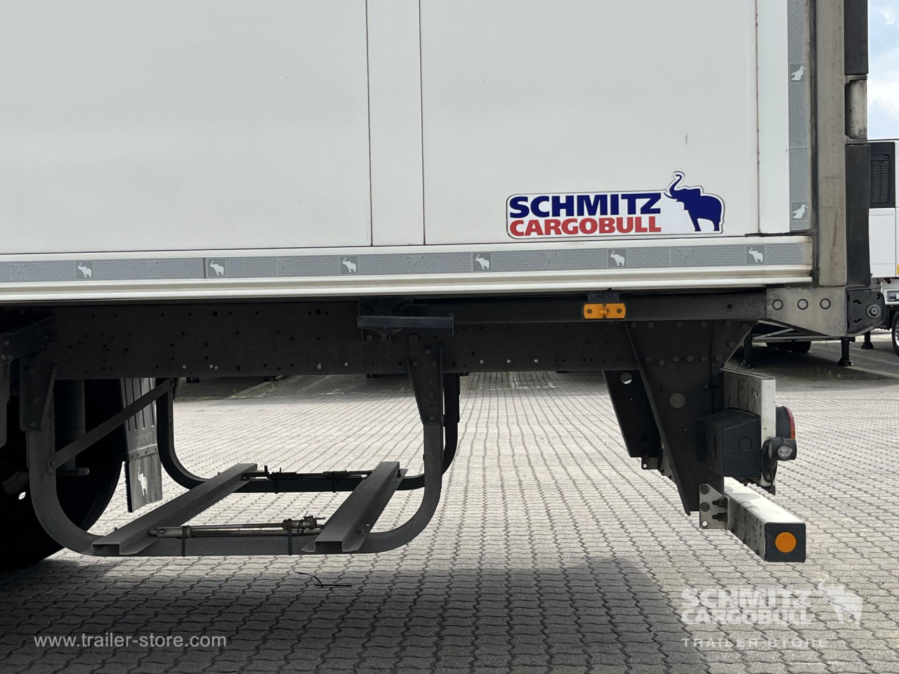 Schmitz Cargobull Tiefkühler Standard Doppelstock 