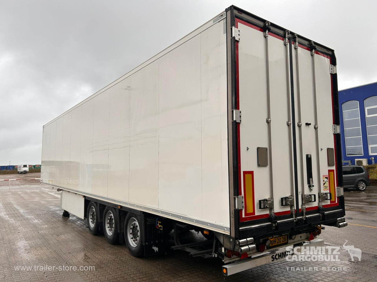 Schmitz Cargobull Reefer Meat hanging system 