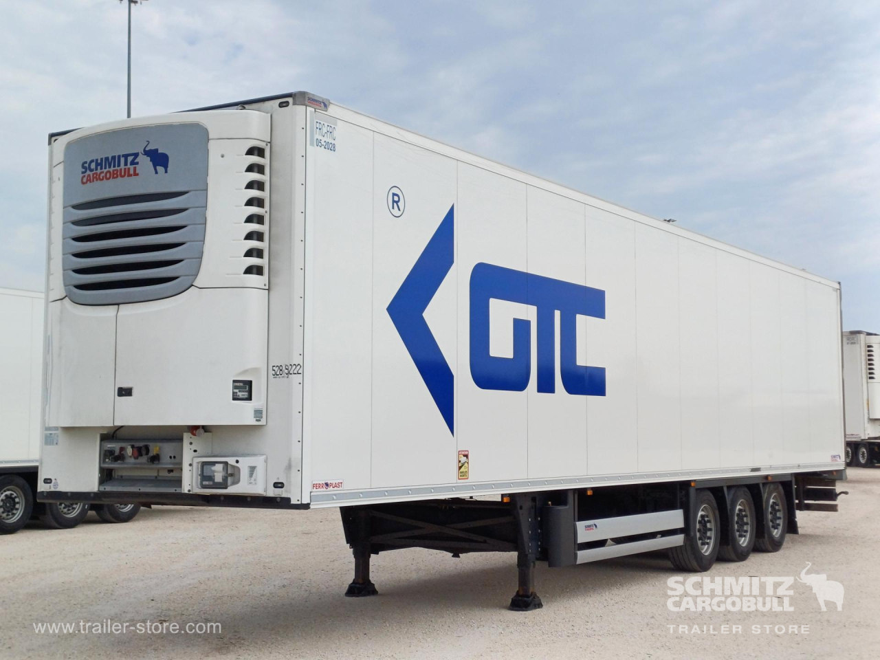 Schmitz Cargobull Mélyh?t? koffer Multitemp 