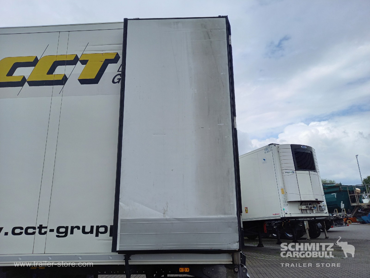 Schmitz Cargobull Tiefkühler Standard Doppelstock 