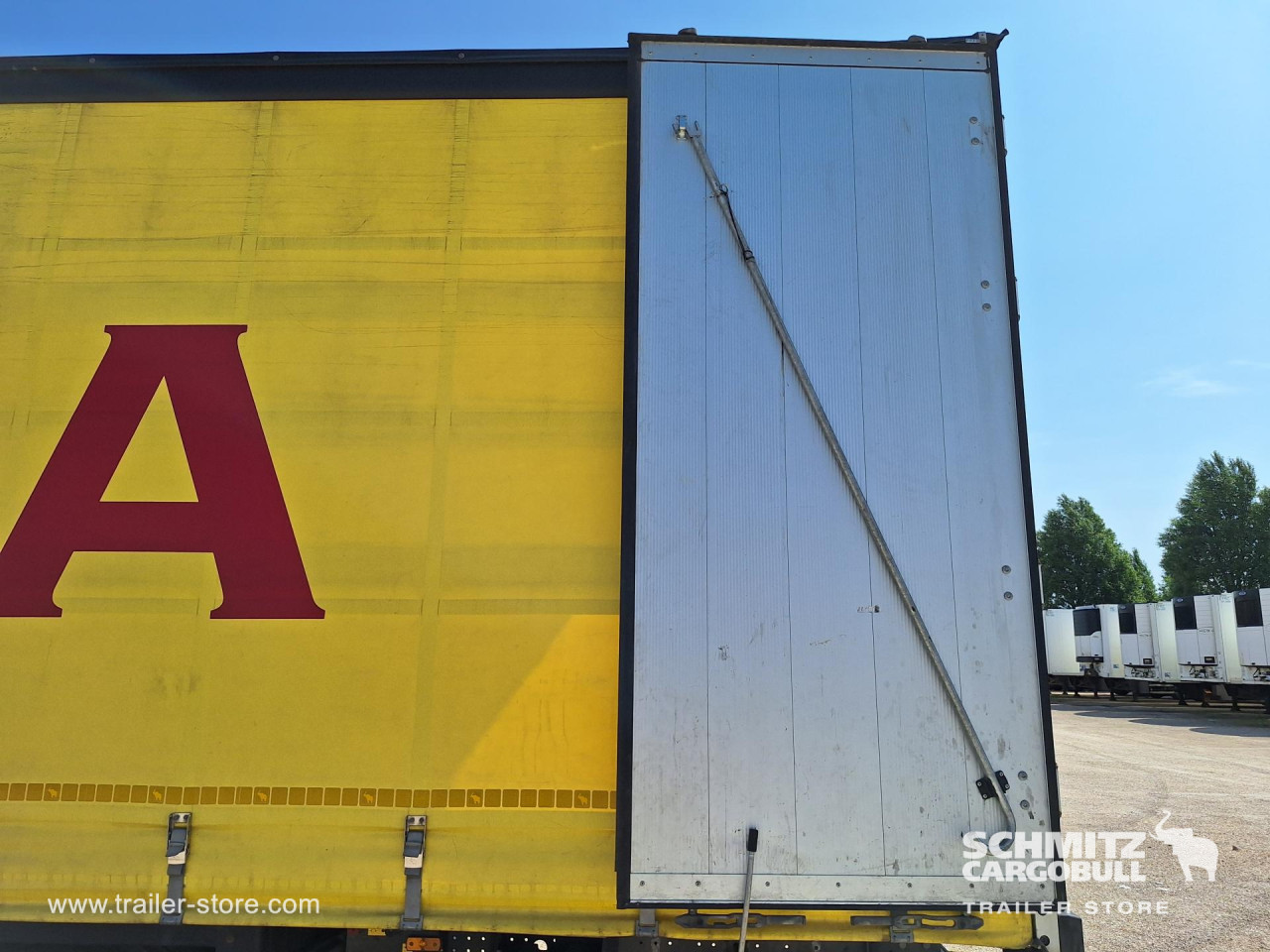 Schmitz Cargobull Curtainsider Standard 