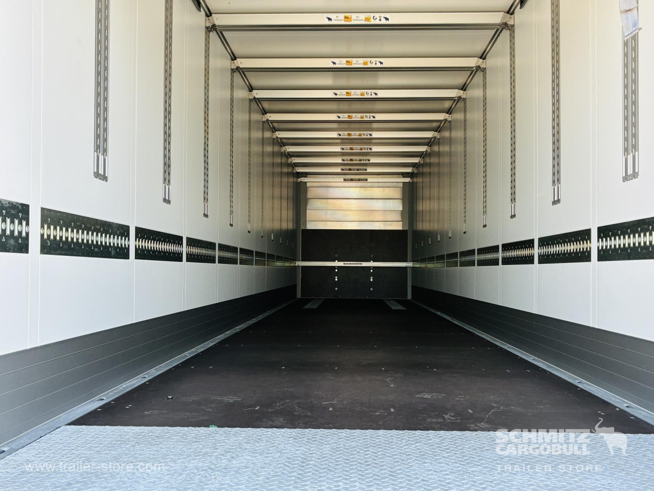 Schmitz Cargobull Trockenfrachtkoffer Standard Doppelstock Rolltor 