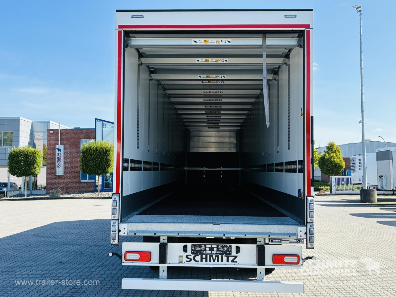 Schmitz Cargobull Trockenfrachtkoffer Standard Doppelstock Rolltor 