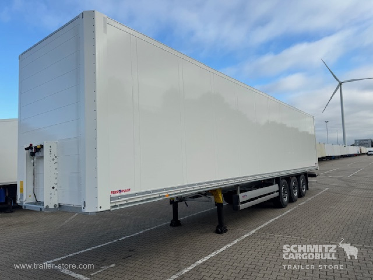 Schmitz Cargobull Oplegger Kasten Standard Roller shutter door 