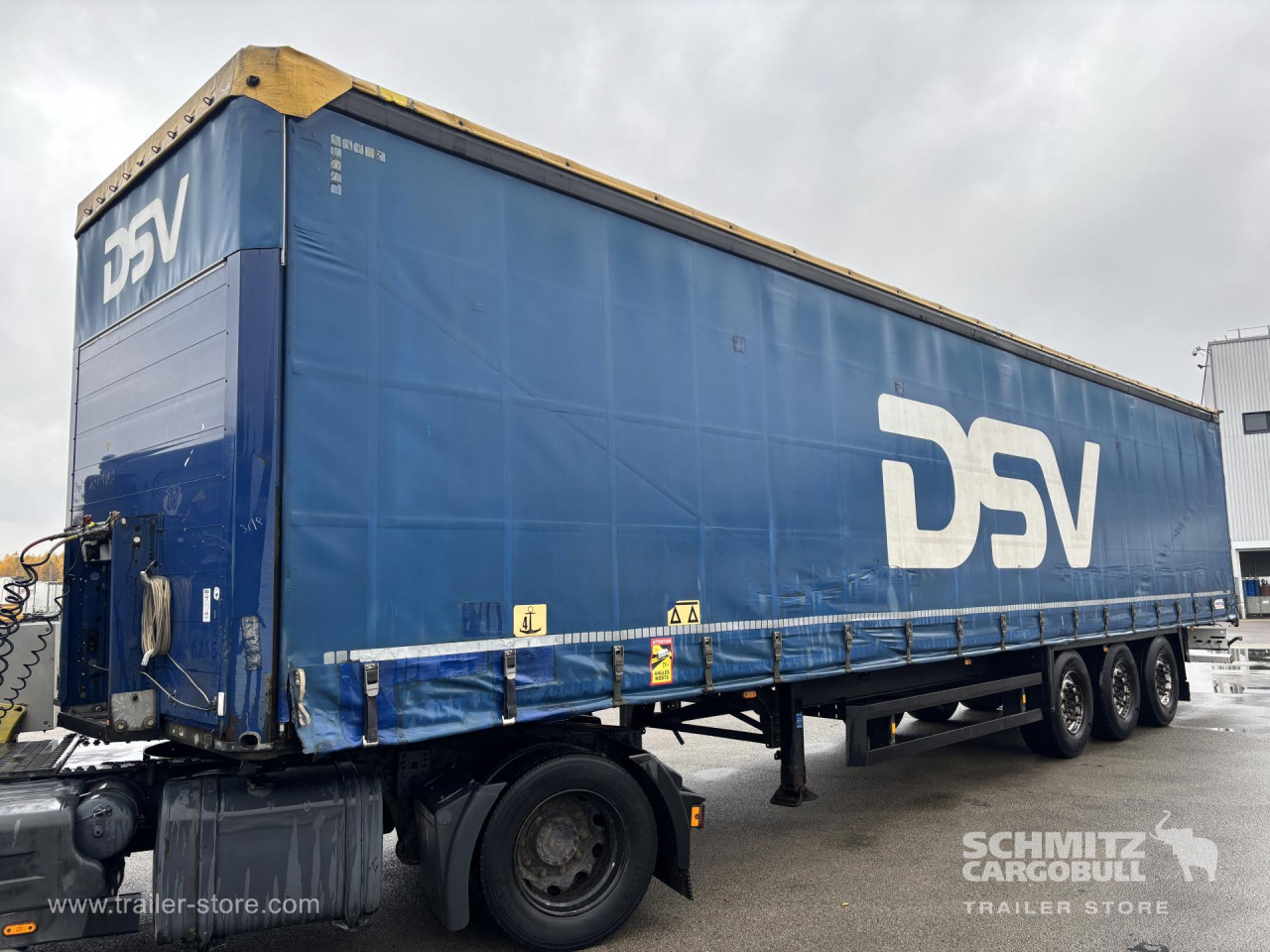 Schmitz Cargobull Curtainsider Standard 