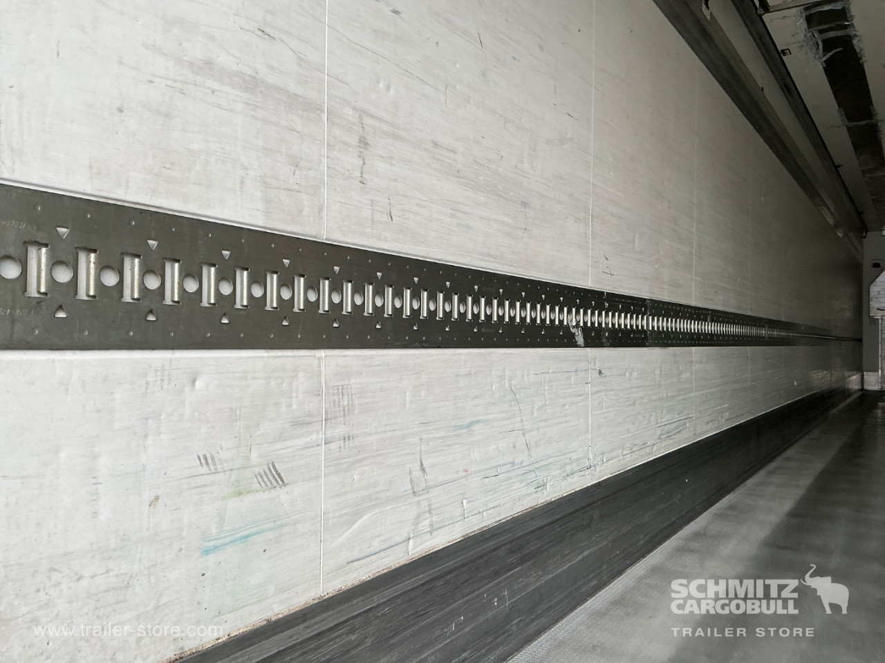 Krone Auflieger Tiefkühlkoffer Standard Taillift 