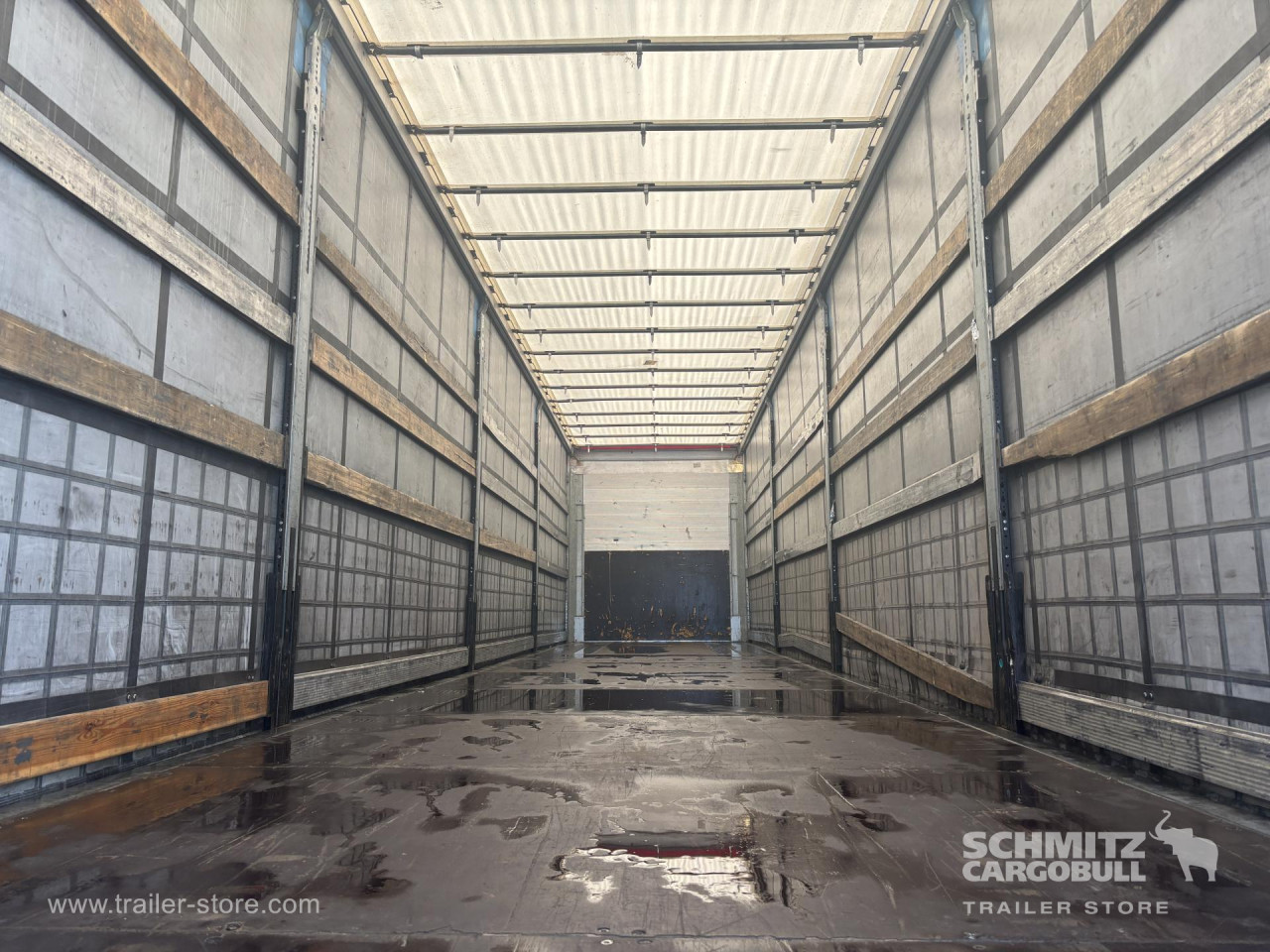 Schmitz Cargobull Curtainsider Standard 