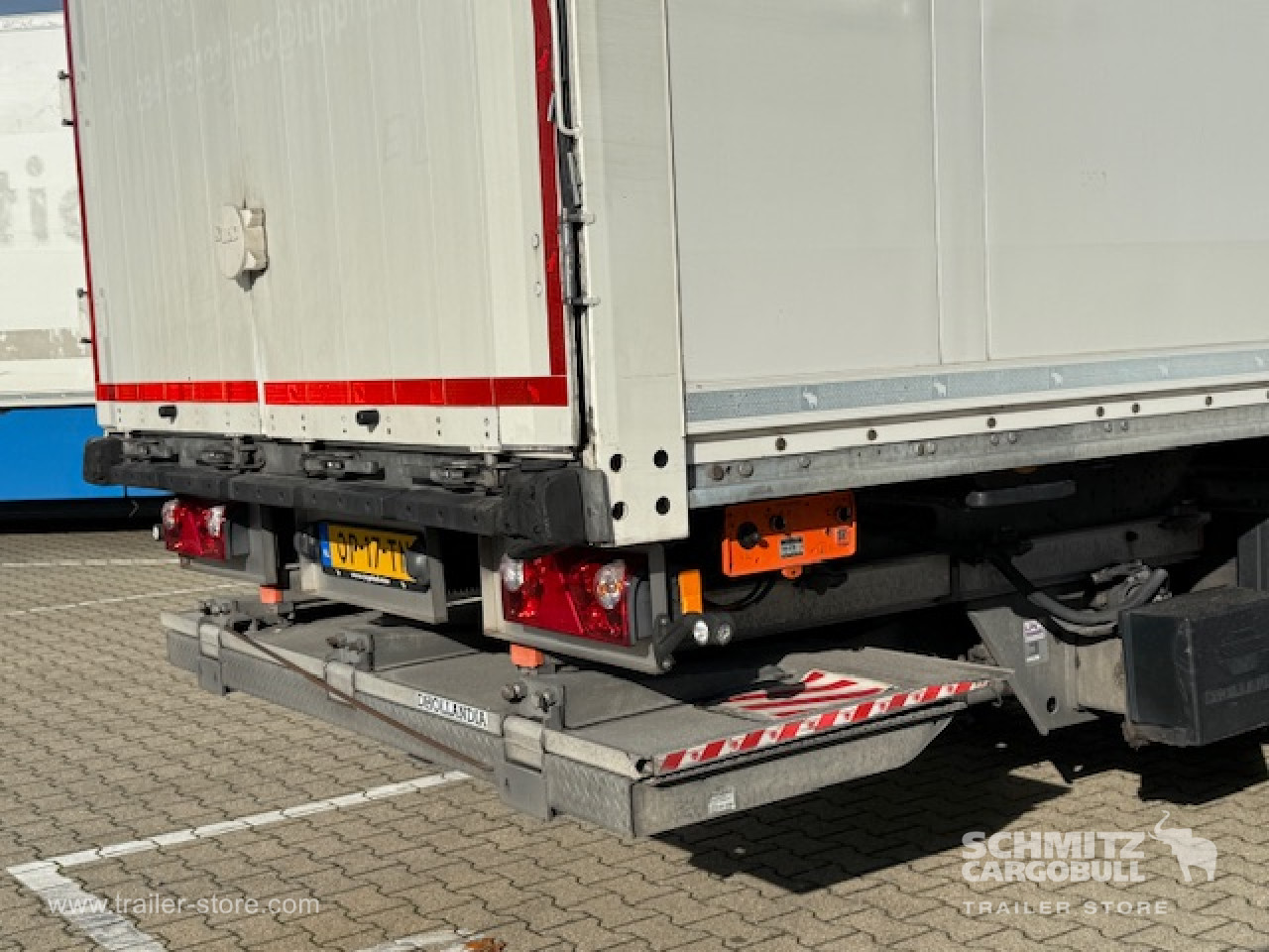 Schmitz Cargobull Oplegger Kasten Standard Taillift 