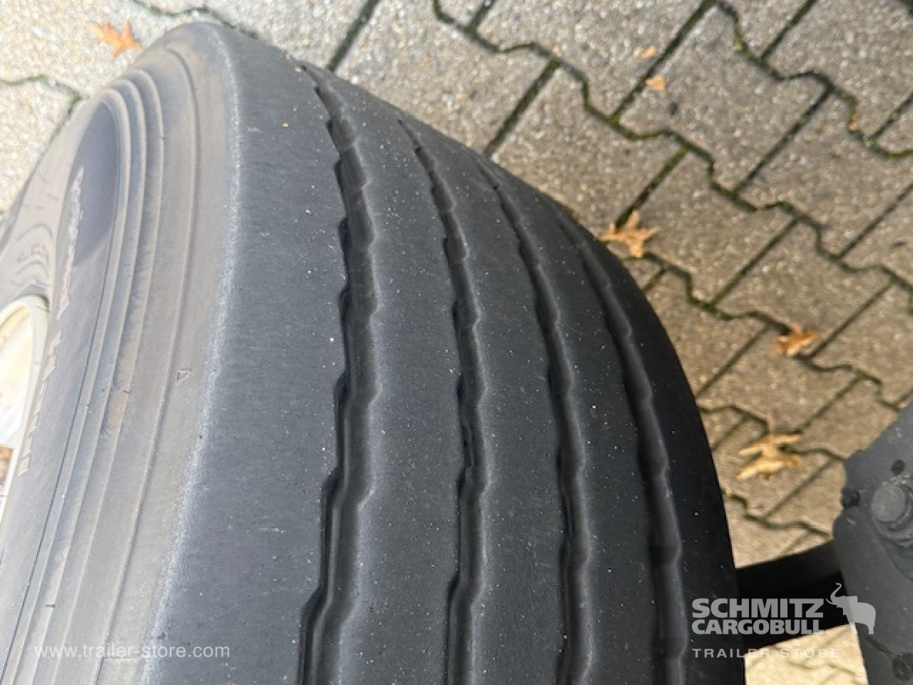 Schmitz Cargobull Oplegger Kasten Standard Taillift 