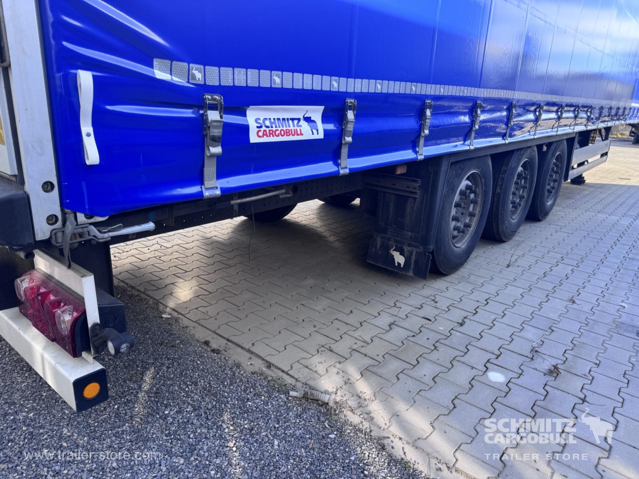 Schmitz Cargobull Curtainsider Standard 