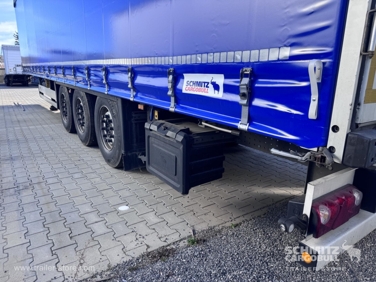 Schmitz Cargobull Curtainsider Standard 