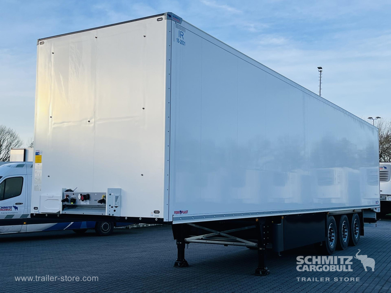 Schmitz Cargobull Tiefkühler Standard Doppelstock Trennwand 