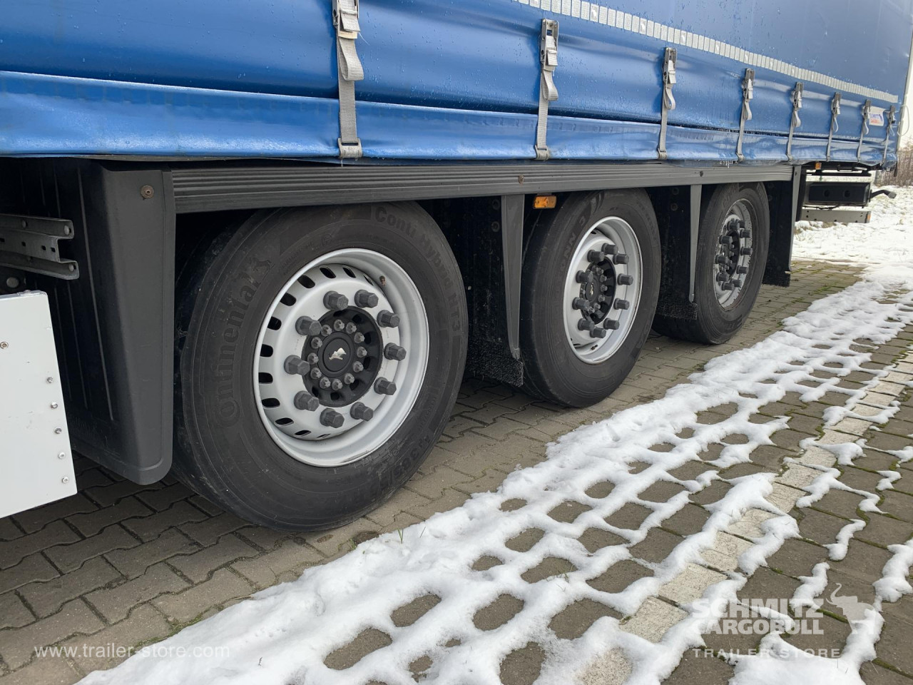 Schmitz Cargobull Curtainsider Mega 
