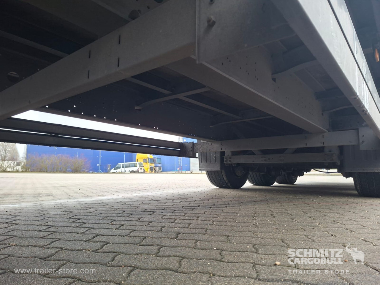 Schmitz Cargobull Curtainsider Mega 