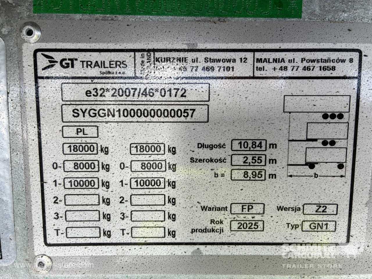 GT TRAILERS Trockenfrachtkoffer Standard Ladebordwand 