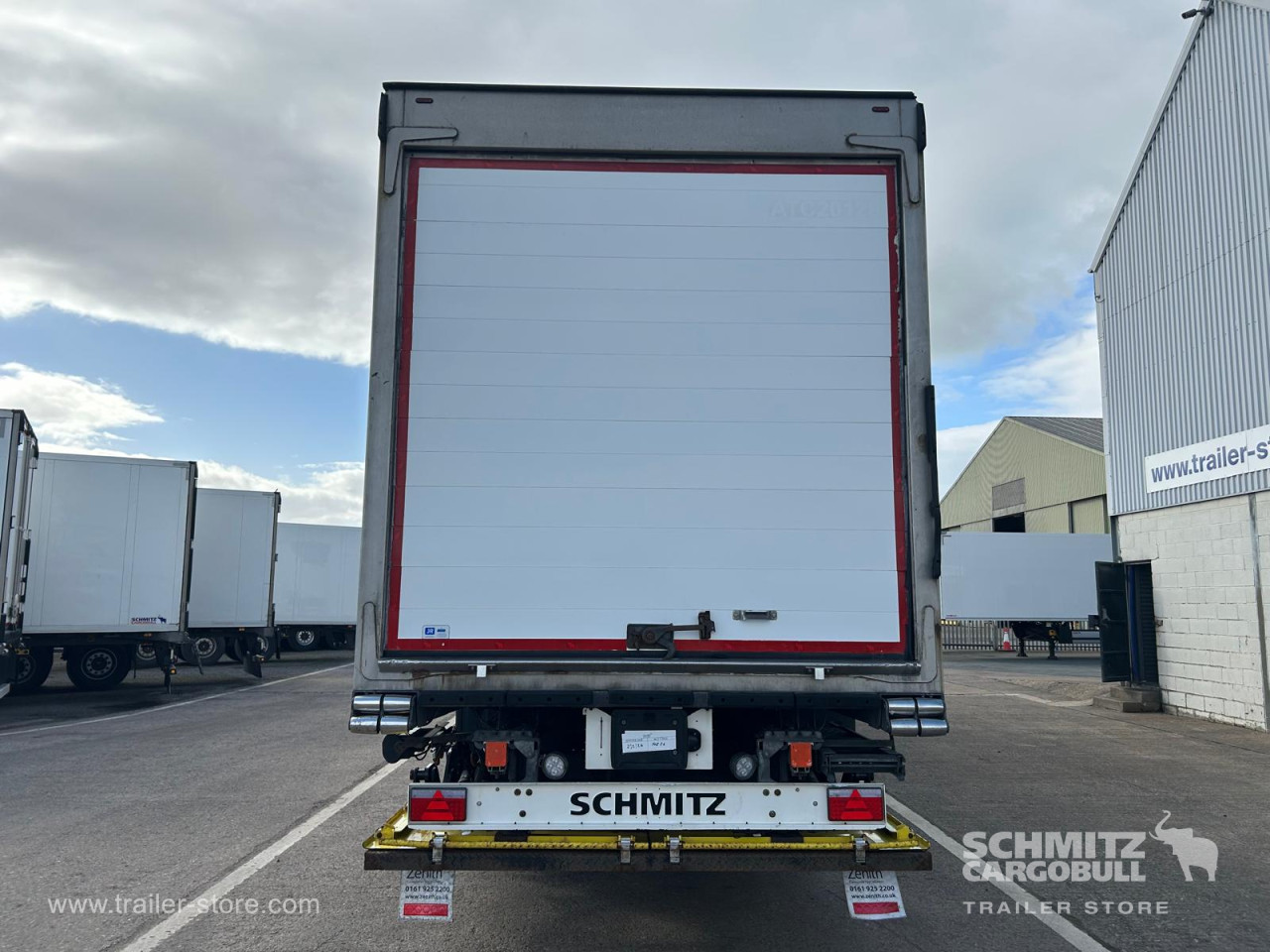 Schmitz Cargobull Reefer Multitemp Taillift 