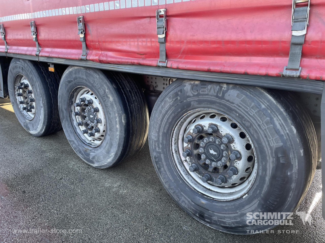 Schmitz Cargobull Curtainsider Standard 