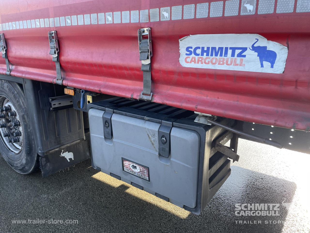 Schmitz Cargobull Curtainsider Standard 