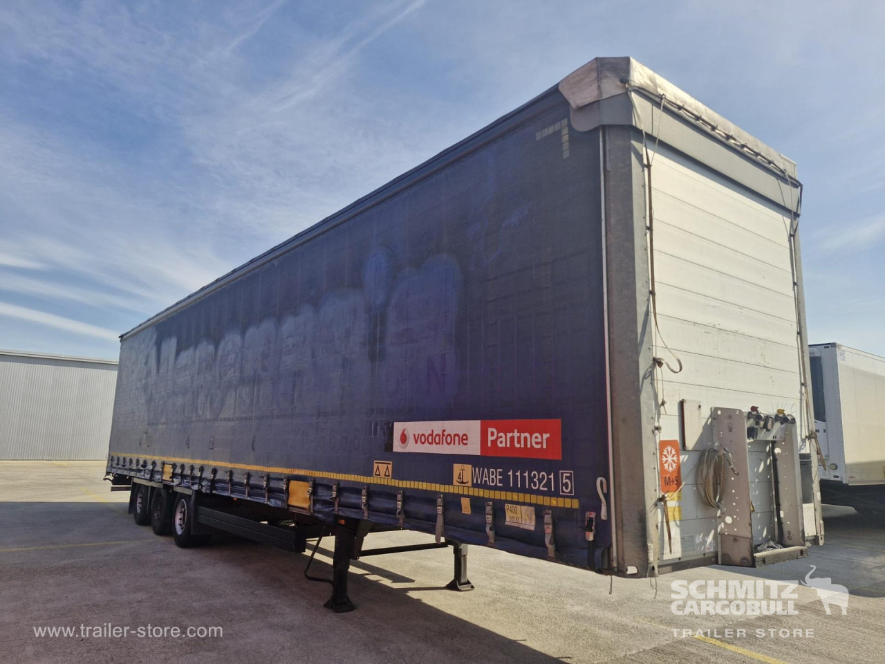 Schmitz Cargobull Curtainsider Mega 