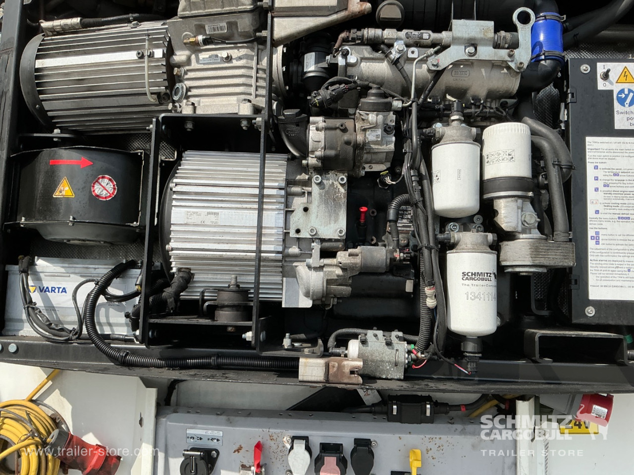 Schmitz Cargobull Auflieger Tiefkühlkoffer Multitemp Double deck Taillift 