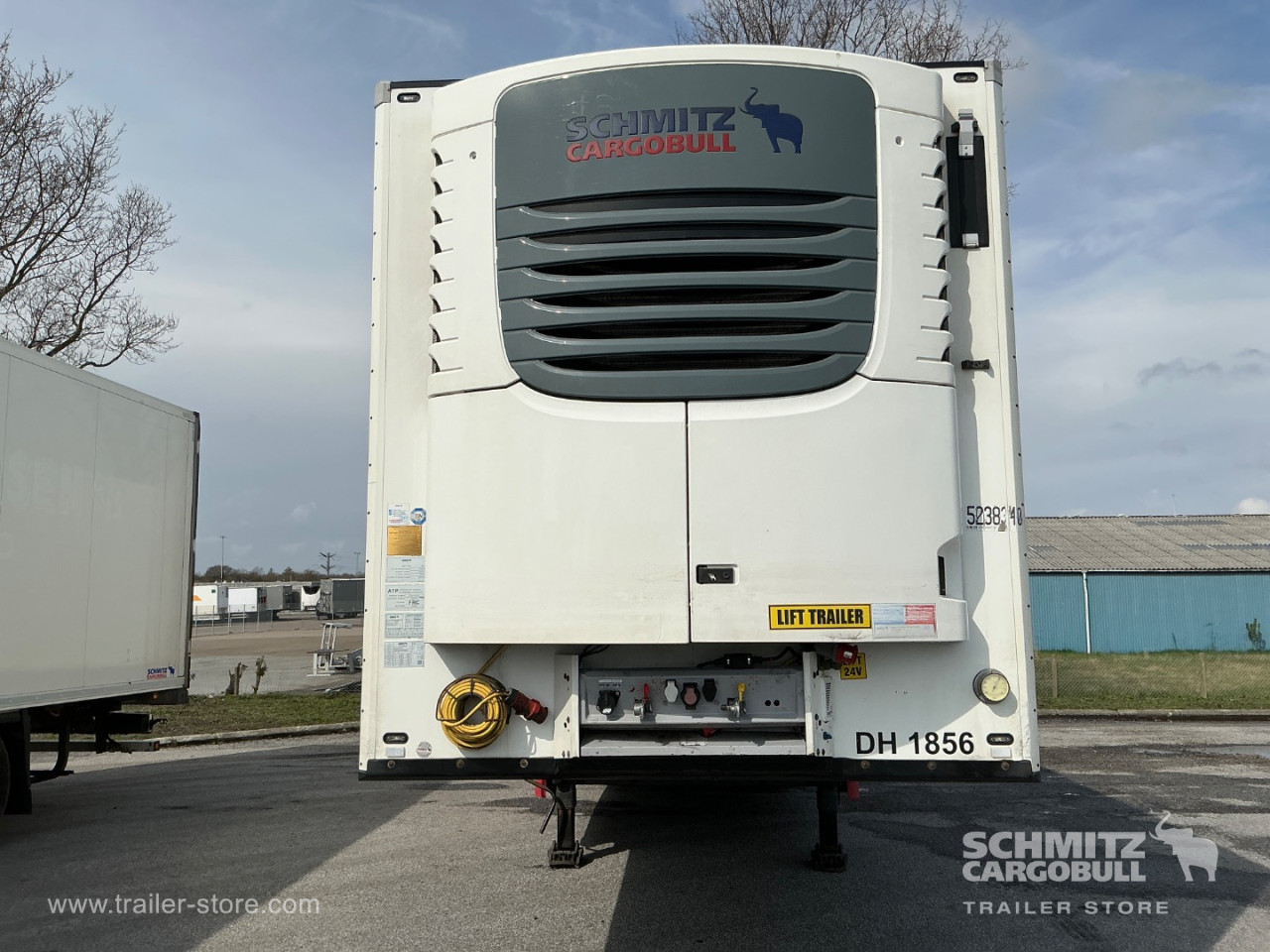 Schmitz Cargobull Auflieger Tiefkühlkoffer Multitemp Double deck Taillift 