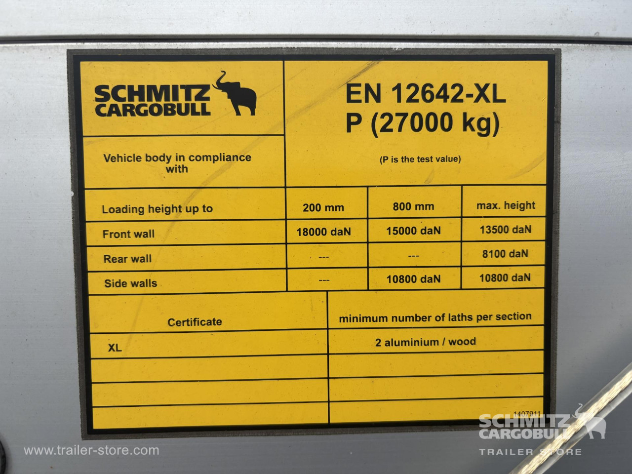 Schmitz Cargobull Curtainsider Standard 