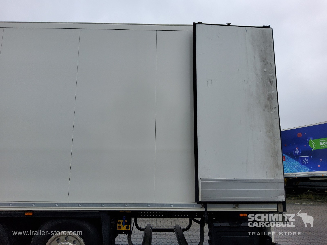 Schmitz Cargobull Tiefkühler Standard Doppelstock Trennwand 