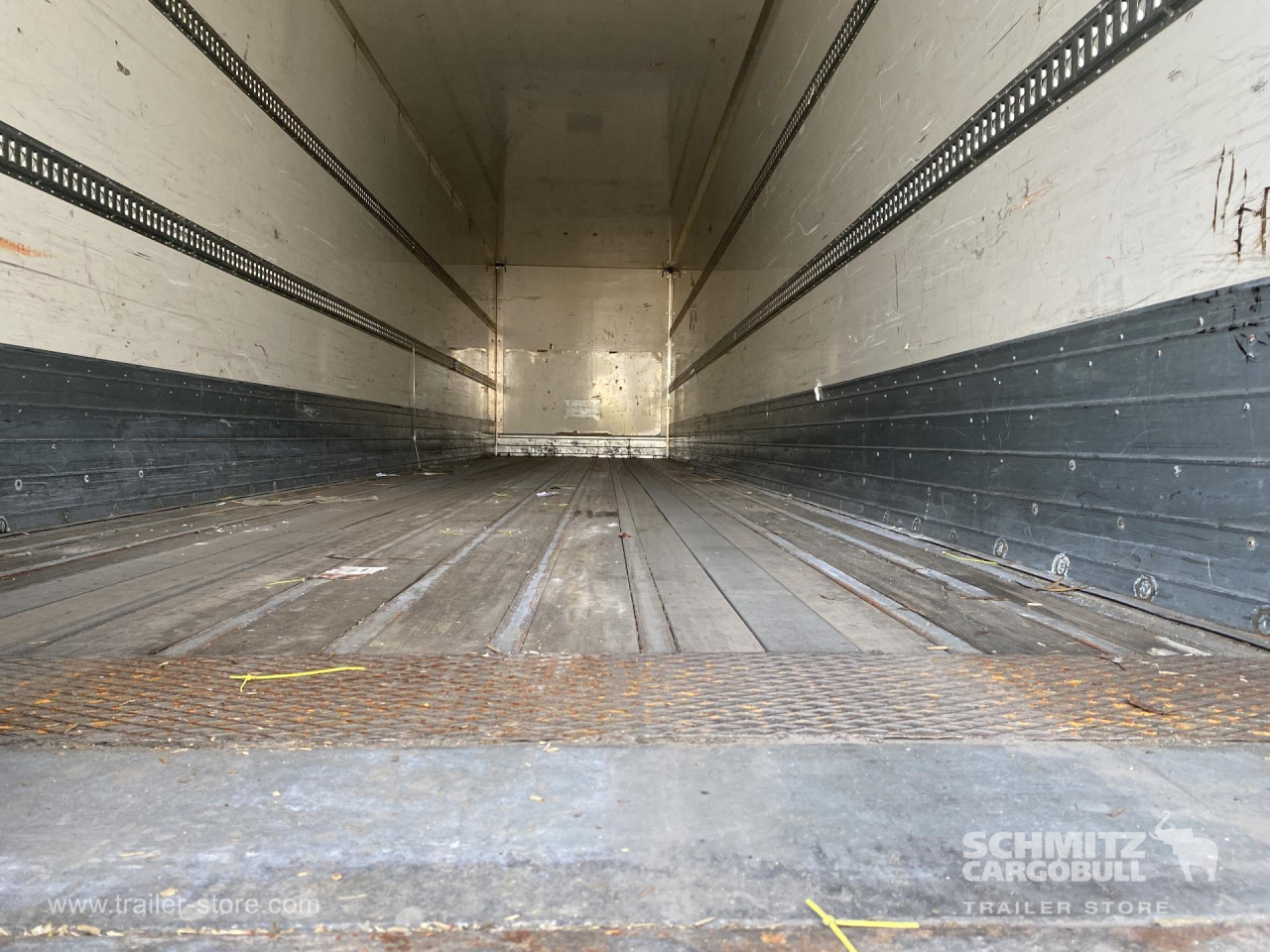 TROUILLET Semitrailer Dryfreight Standard 