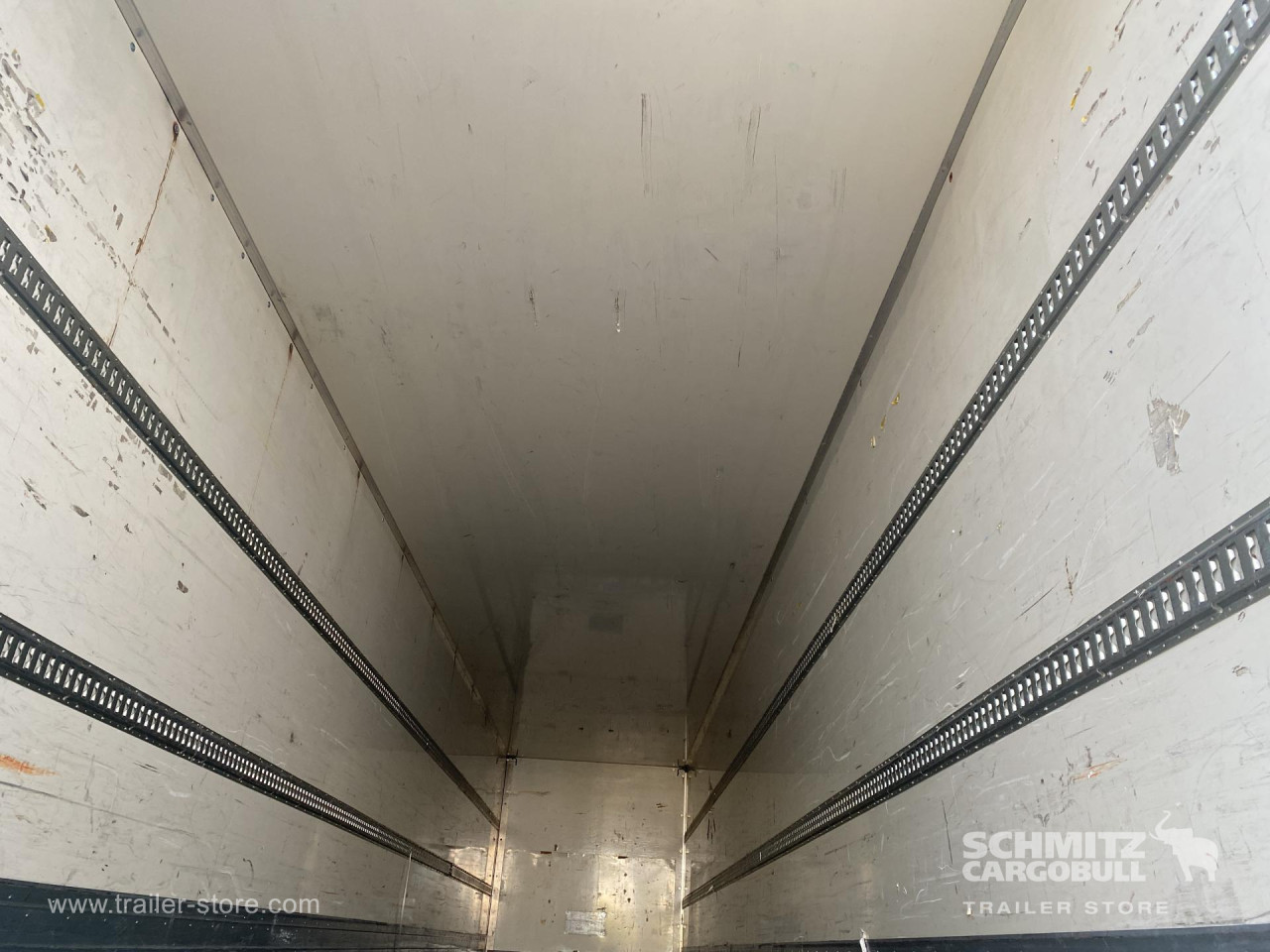 TROUILLET Semitrailer Dryfreight Standard 