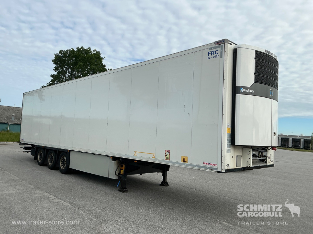 Schmitz Cargobull Reefer Meat hanging system 