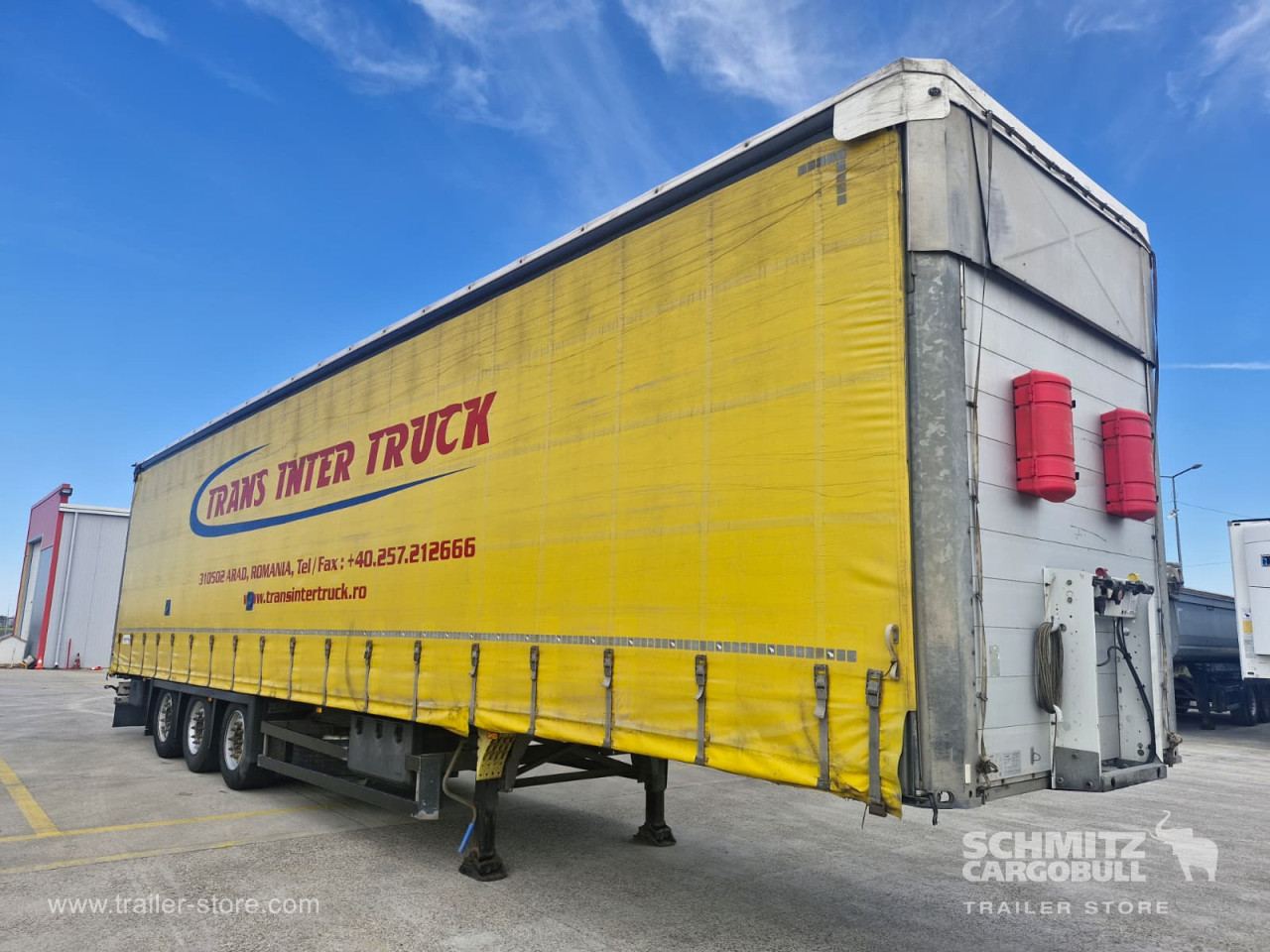 Schmitz Cargobull Curtainsider Mega 