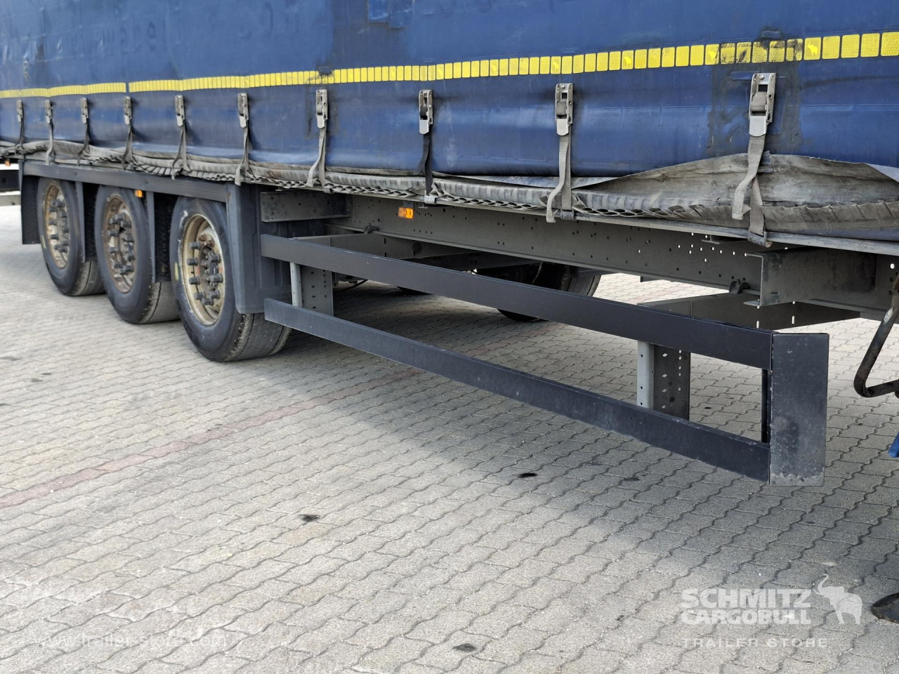 Schmitz Cargobull Curtainsider Mega 
