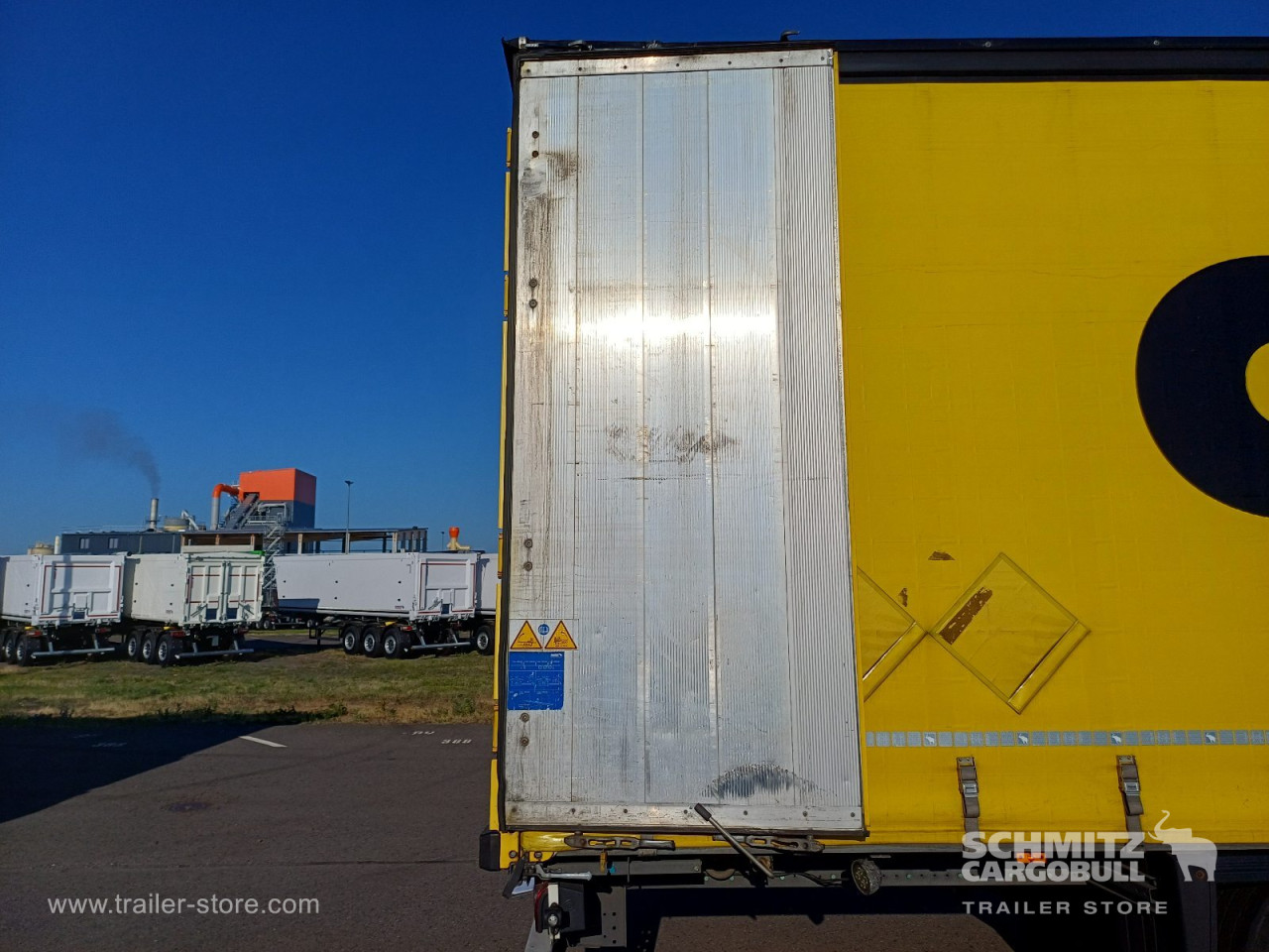 Schmitz Cargobull Curtainsider Mega 