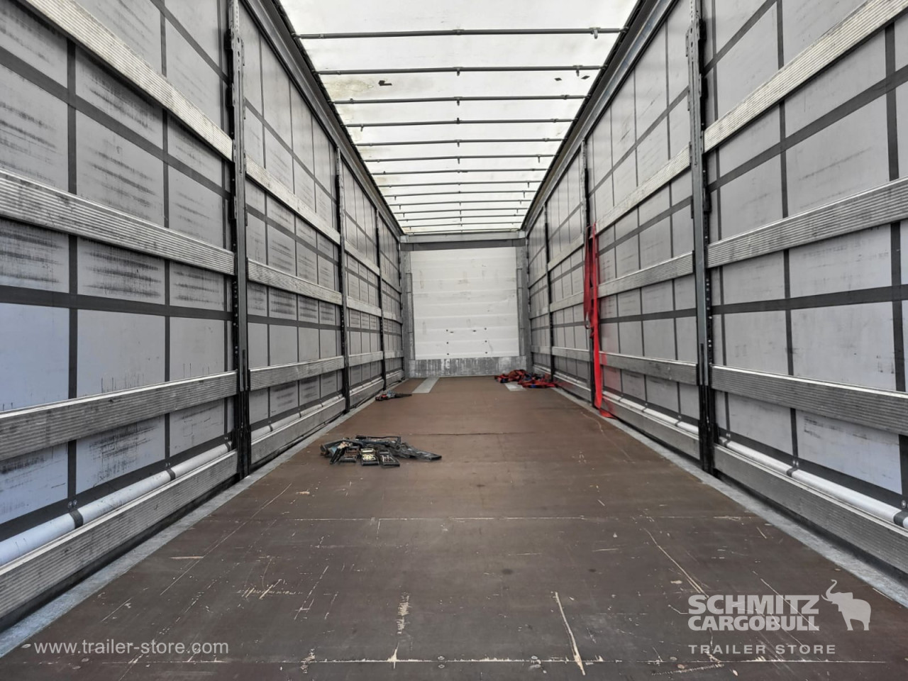 Schmitz Cargobull Curtainsider Mega 