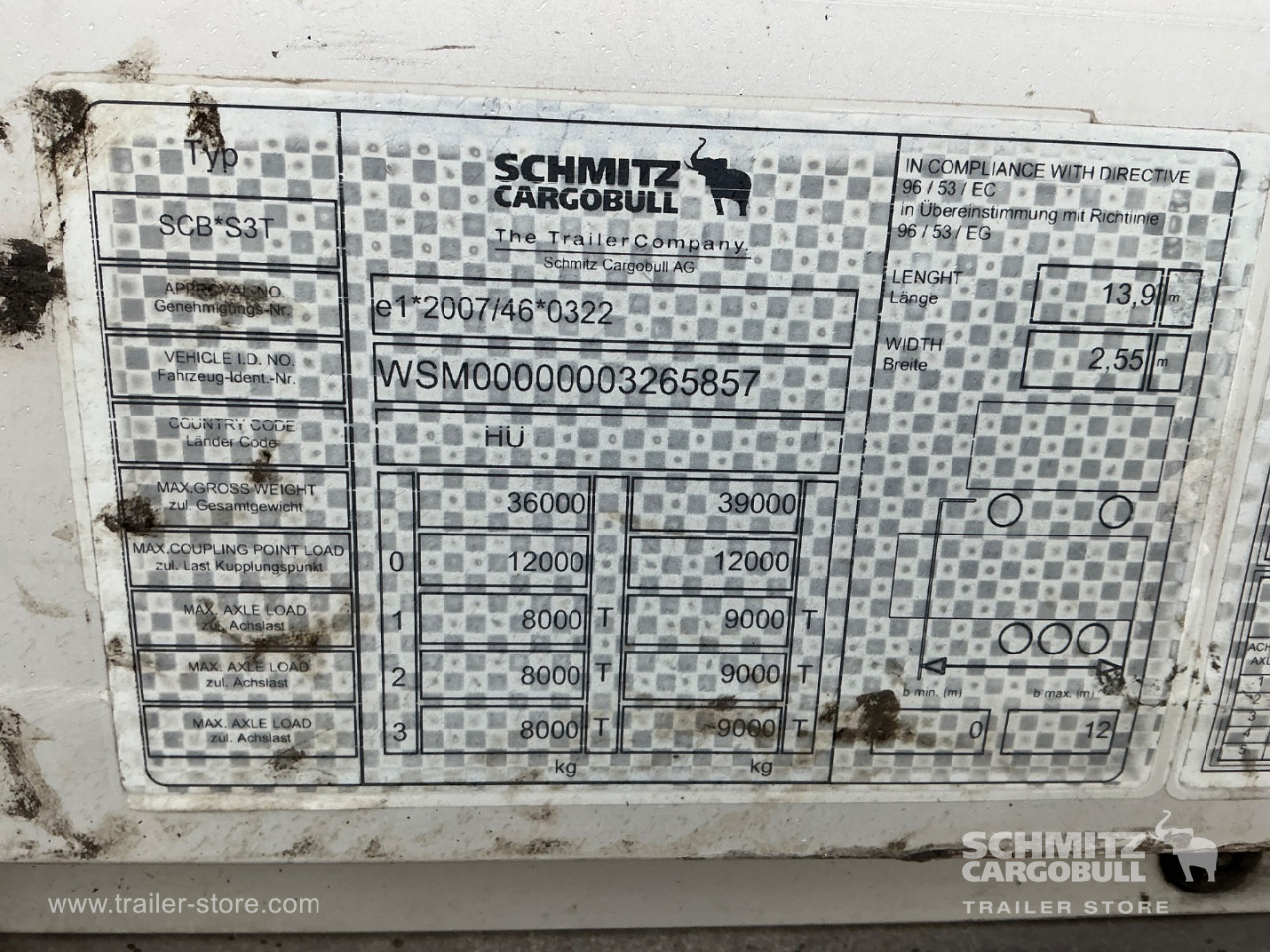 Schmitz Cargobull Curtainsider Mega 
