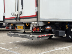 Schmitz Cargobull Oplegger Vries Multitemp Taillift 