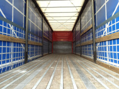 FRUEHAUF Semitrailer Curtainsider Coil Forklift holder 