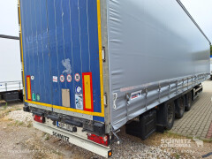 Schmitz Cargobull Curtainsider Varios 