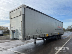 Schmitz Cargobull Curtainsider Mega 