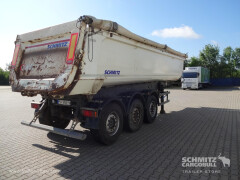 Schmitz Cargobull Tipper Steel half pipe body 28m³ 